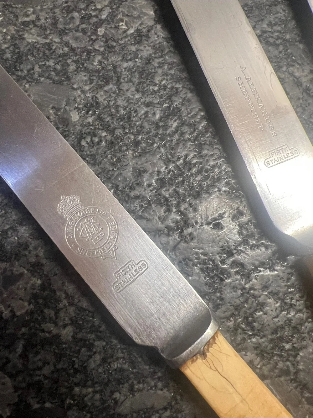 Set of 6 VINTAGE FIRTH STAINLESS steel knives. Bone handle. 1920’s-1930’s
